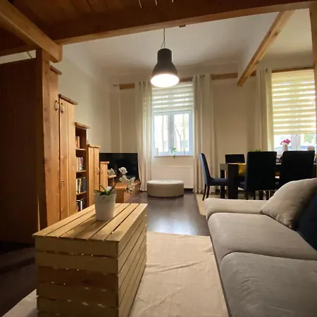Apartament Antresola